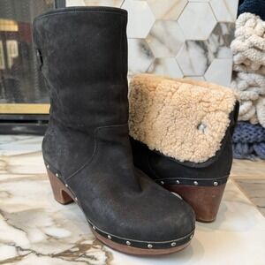 UGG Australia Lynnea 3207 Black Suede Shearling Clog Boots Womens 7 Studded Wood